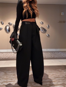 Spodnie Aura z naszywką