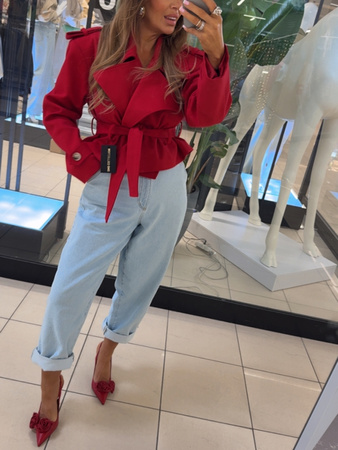 Krótki płaszcz - Czerwony